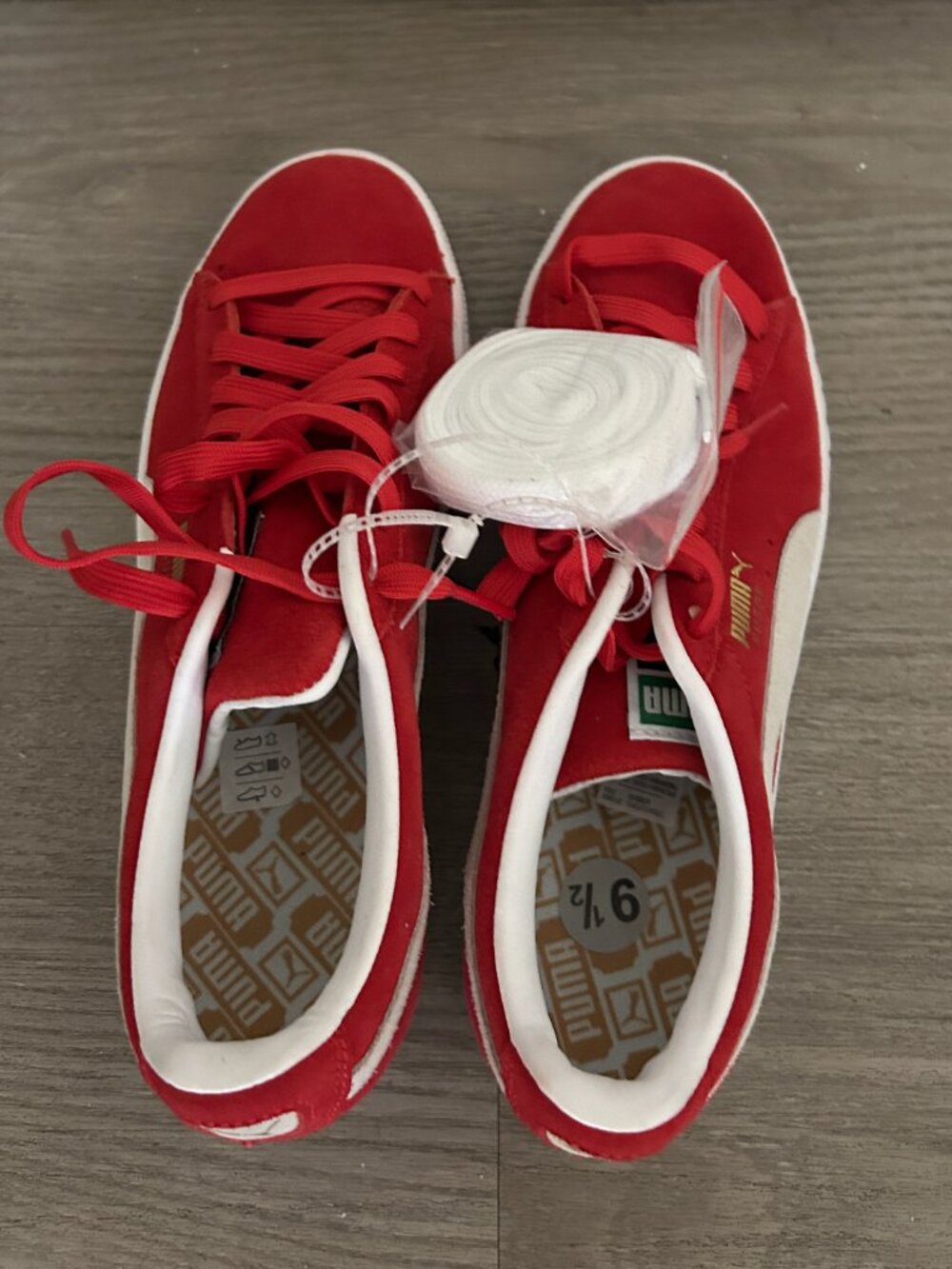 Red Mens Puma Suede Classic XXI (Sz: 9.5)